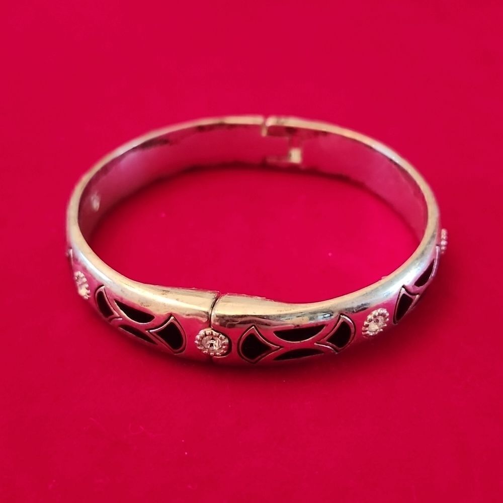 Brighton Art Deco Cappella Magnetic Silver Black Rhinestone Cuff Bracelet